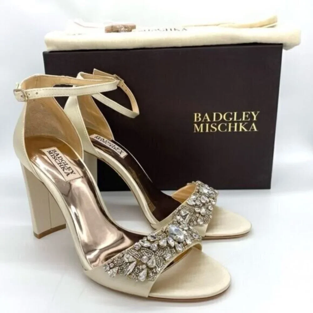 Badgley Mischka Women's Barby Ivory Satin Jeweled Heels New
